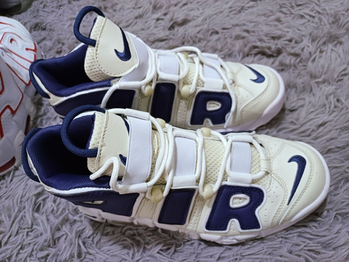 Air More Uptempo 96 Coconut Milk Navy Beige Talla 26.5mex