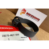 Abrazadera Escape Original Honda Xr 650r Vt 1100 Cx 500 