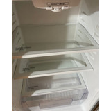Vendo Refrigerador Marca Mabe, Color Plata, En Buen Estado.