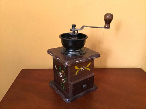 Molinillo De Café Antiguo Para Casa