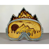 Figura Decorativa Gafas Squi Montañas Nieve En Madera