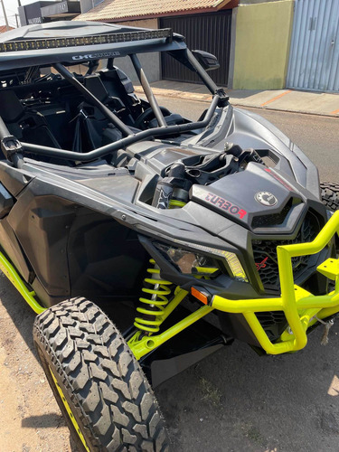 UTV MAVERICK X3 TURBO