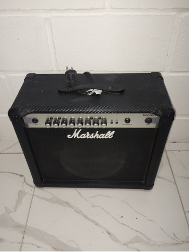 Amplificador Marshall Mg30cfx