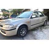 Mazda 323 2001 1.7 Sedan Glx At