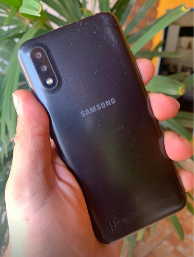 Smartphone Samsung Galaxy A01 32gb 2gb Ram Preto Usado