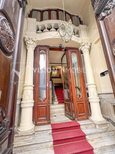 Oportunidad De Inversión. Venta De Propiedad Casa Palacete Mansión De 1905 De Prestancia Señorial. Son 676 M2 En 2 Plantas. Inmaculada, Gran Nivel. Amueblada. Ciudad Vieja. Padrón Completo De 393 M2. - Imagen 2