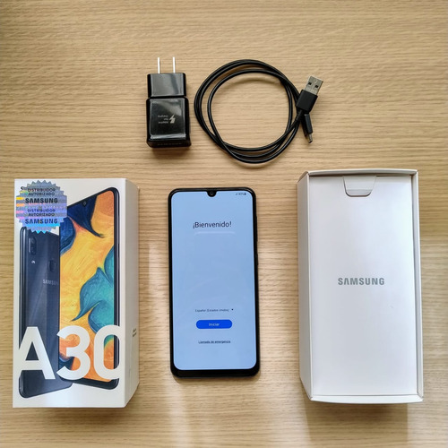 Samsung Galaxy A30 Dual Sim 32gb / 3gb Ram Negro - Liberado