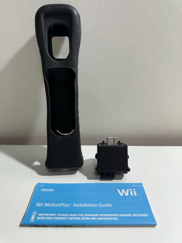 Nintendo Wii Motion Plus Com Capa De Silicone Preto Original