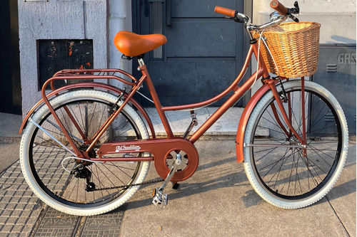 Bicicleta Rodado 26 Color Bronce Metalizado Cambios Shimano