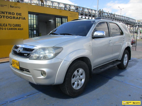 Toyota Fortuner Sr5 4x4 4000cc At Aa