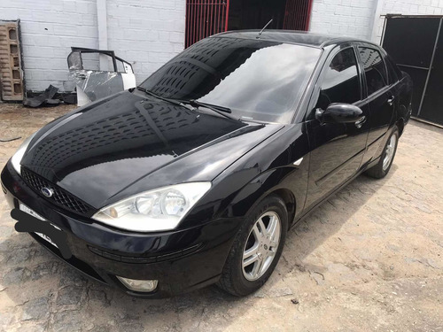 FORD FOCUS SEDAN 2005 2.0 GHIA AUT. 4P 140.3 HP