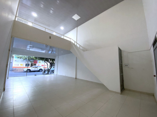 Local Comercial No. 3. Barrio Centro - Imagen 2