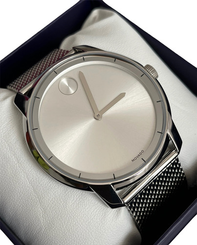 Reloj Movado Plateado Hombre Mb.01.1.14.6132