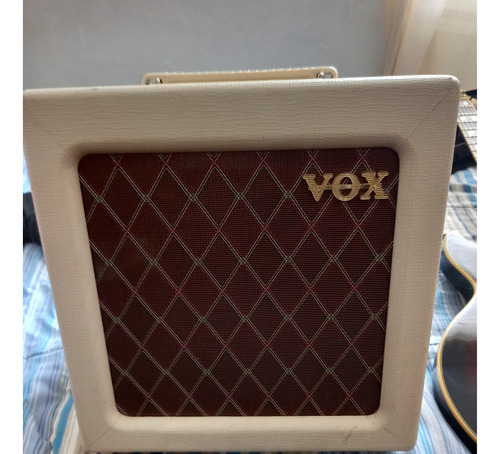 Amplificador Vox Ac4tv Valvular Para Guitarra