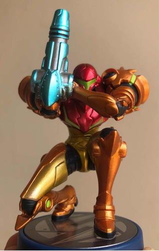 Amiibo Samus Aran (edição Especial Metroid Samus Returns)