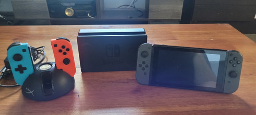 Nintendo Switch Flashada Black V1 32gb + 64sd + Dock + 