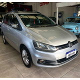 Volkswagen Suran 2015 1.6 Highline 101cv