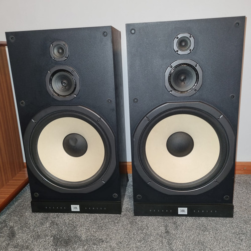 Par De Bafles Jbl. Modelo D315