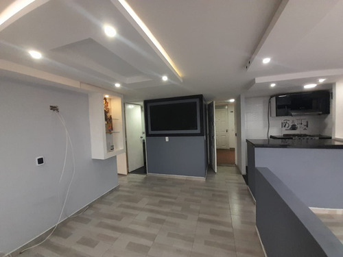 Apartamento En Arriendo En Bogotá Marco Fidel Suárez. Cod 111095