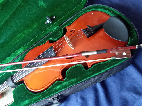 Violin Cremona 4/4 Modelo Sv-51 Con Estuche Y Arco