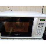 Horno Microondas Haceb Hm Ar Hm-0.7 Me Blanco 60hz.