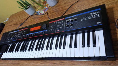 Roland Juno Di 61