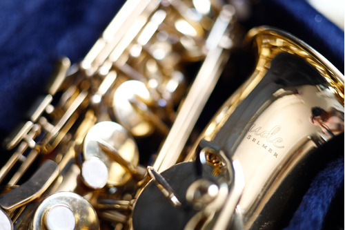 Saxofone Alto Mi Bemol Conn-selmer Prelude As710 - Usado