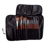 Set De Brochas Y Pinceles Para Maquillaje X 12 P1850 Color Rojo