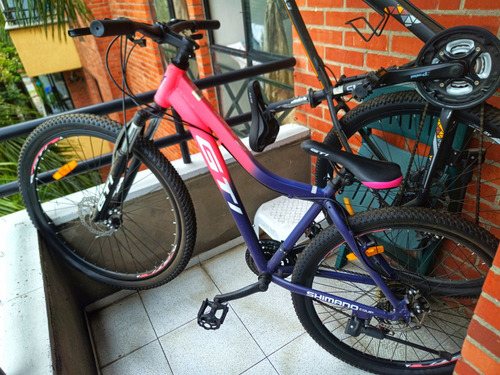 Vendo Bicicleta Todo Terreno Usada. Perfecto Estado. Rin 27