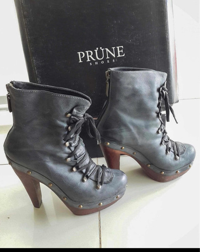 Botas Cuero- Prune