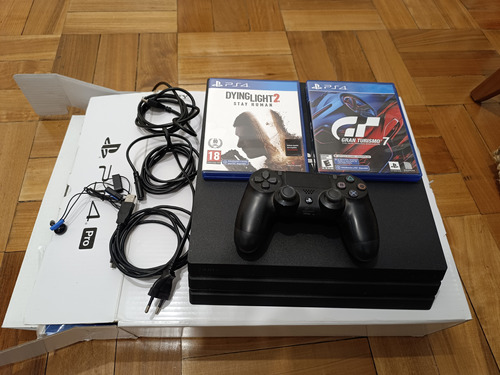 Sony Playstation 4 Pro 1tb, Un Control, Dos Juegos