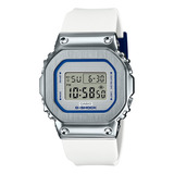 Reloj Mujer Casio Gm-s5600lc-7dr G-shock Color De La Correa Blanco Color Del Bisel Plateado Color Del Fondo Plateado