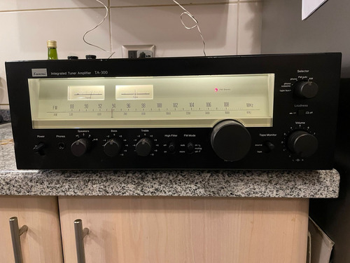 Receiver Sansui Ta-300