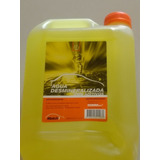 Agua Desmineralizada De 5 Litros C/ Aditivos Color Amarillo
