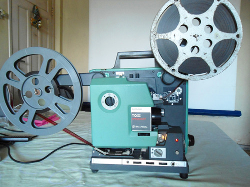 Projetor De Filme 16mm Bell & Howell Tq3 Specialist 1694