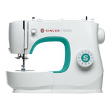 Máquina De Coser Recta Singer M3305 Portable Blanca Y Verde Color Blanco/verde