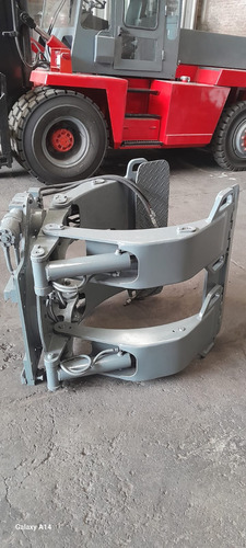 Clamp Para Bobinas - Accesorio Para Autoelevador