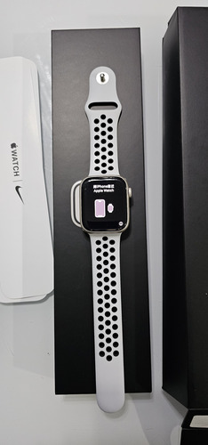 Apple Watch Nike Série 7 Gps - 45 Mm