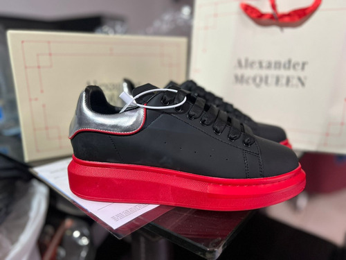 Tenis Mcqueen Negro-rojo