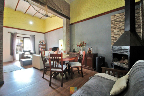 Venta Casa 2 Dormitorios Y Garaje, Capurro - Imagen 2