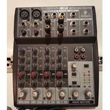 Mixer Behringer / Modelo: Xenyx 802