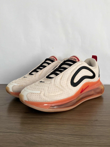 Nike Air Max 720 Coral Stardust