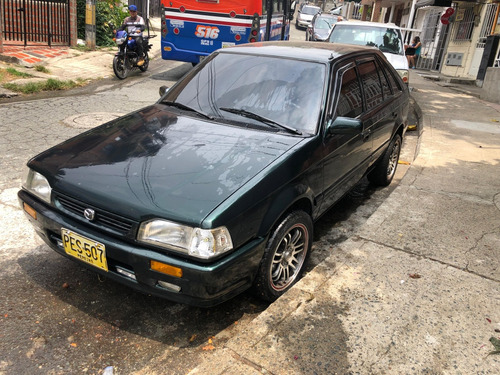 Mazda 323 2003 1.3 Hs