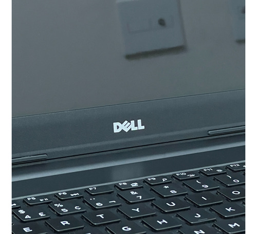 Notebook Dell Inspiron 15-5557 I7-6500u 16gb Ram 500gb Ssd