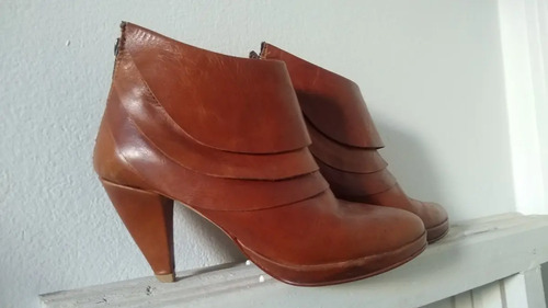 Botas Cortas De Cuero Taco Alto Color Caramelo, Compra y Venta