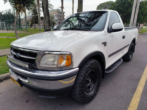 Ford F-150 4.0cc Laria T 4x2