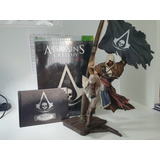 Figure Assassin's Creed Black Flag Edward Kenway + Artbook
