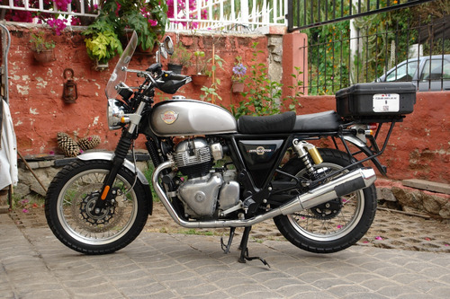 Moto Royal Enfield Interceptor 650