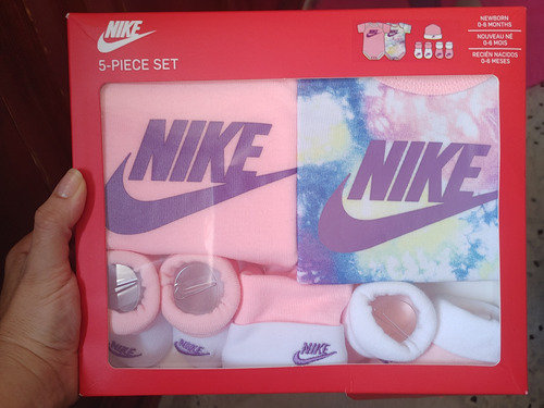 Set 5 Piezas Nike Recien Nacido Niña, Un Uso Caja Dañada 