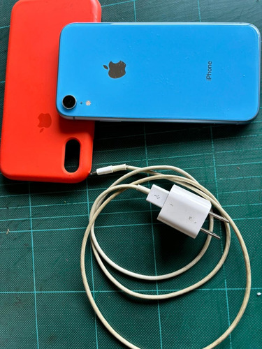 iPhone XR 128 Gb - Azul (con Funda Silicona Y Vidrio Protec)